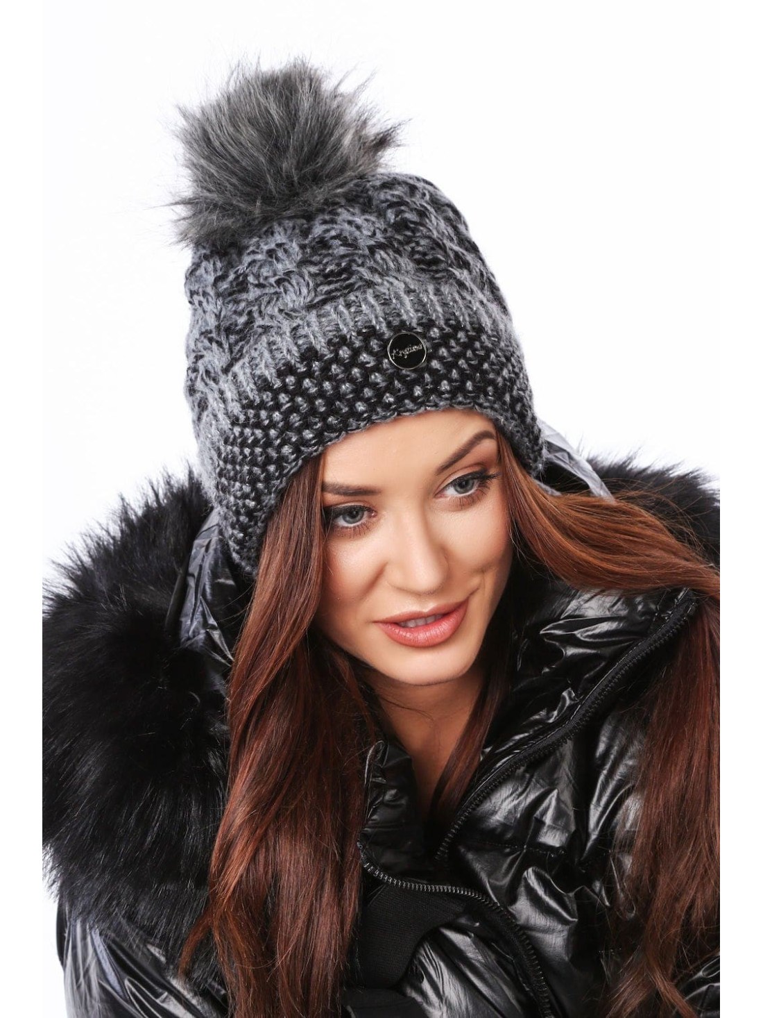 Geflochtene Wintermütze mit Bommel, Graphit C47 - Online-Shop - Boutique